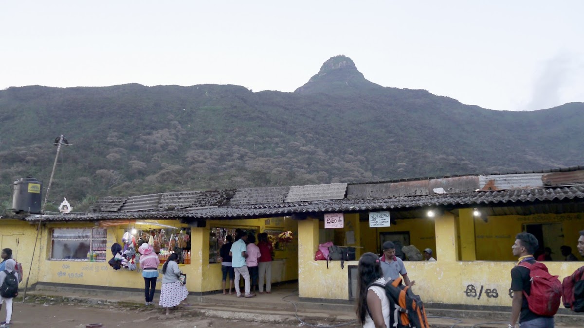 Adiyamalathanna Co-Operative Restaurant