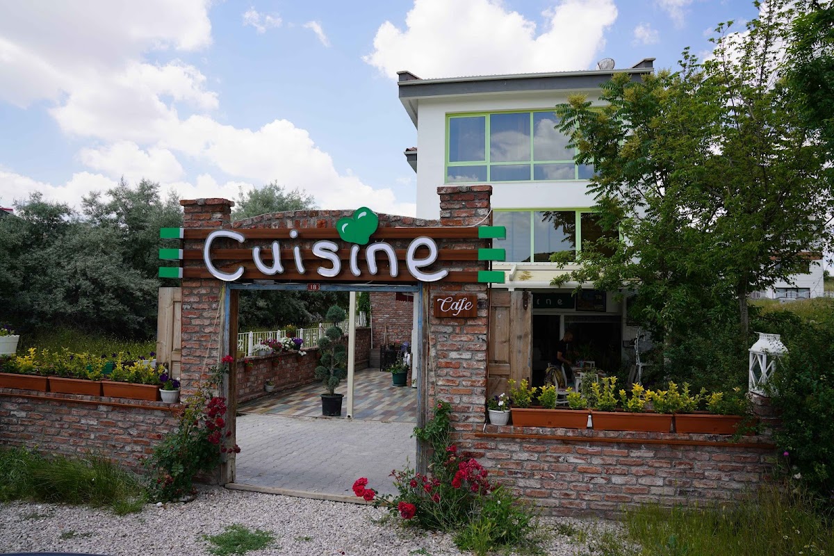Cuisine Cafe