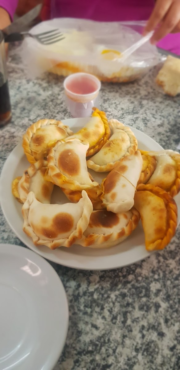 Tobias Empanadas & Cafe al paso