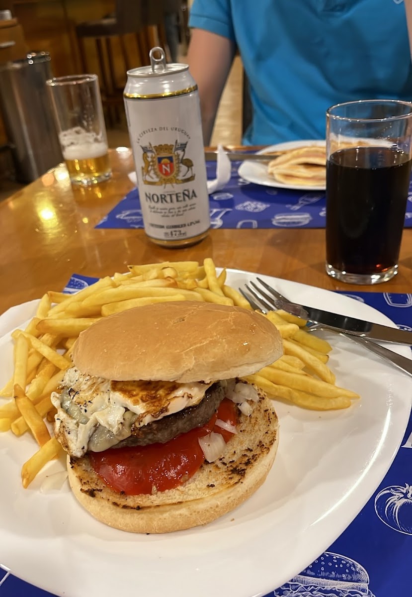 Derby Sport Cafe - 3