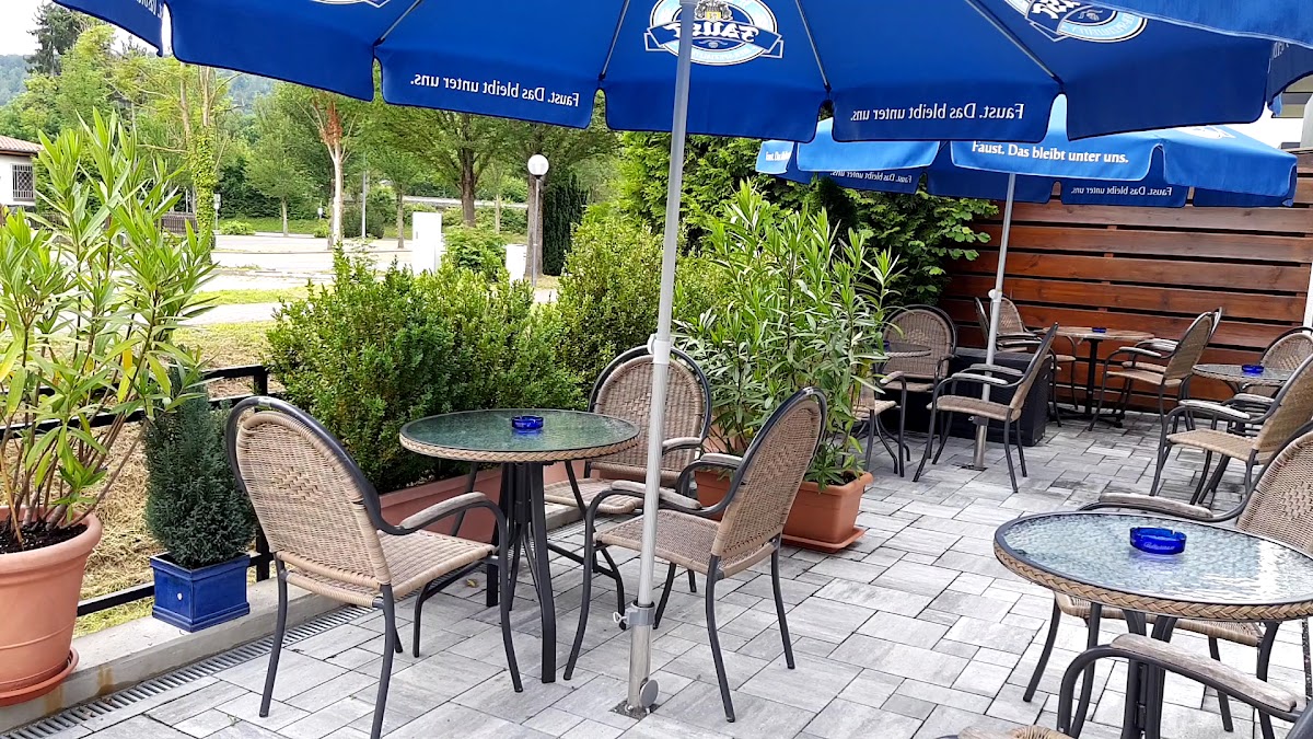 Café Kaffee-Kännchen