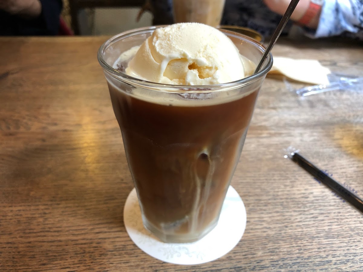 Salon cafe Zero - 10