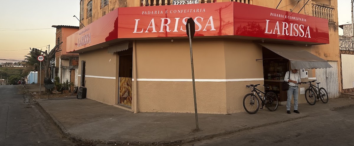 Padaria e confeitaria Larissa