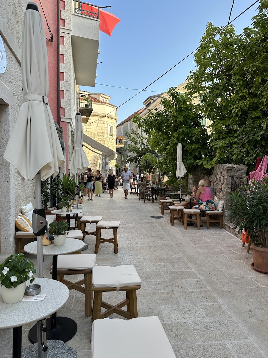 Drop Coffee & Wine Lovers