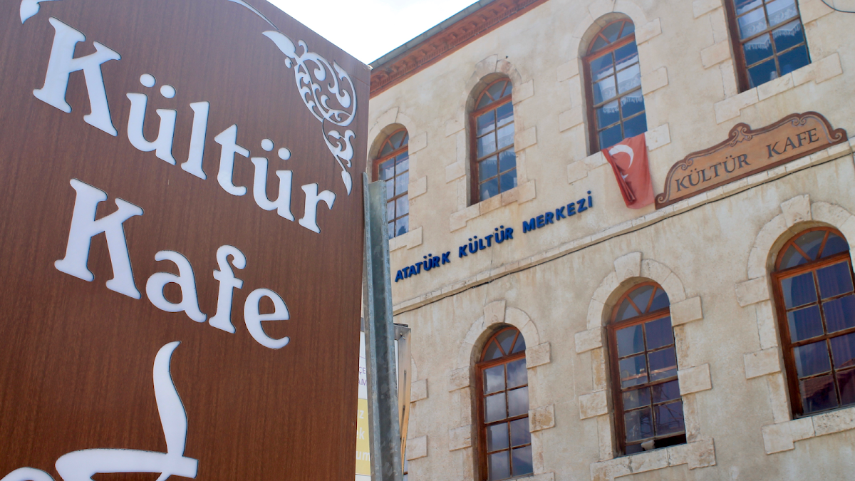 Kultur Cafe&Kahvalti Restorantı\ızgara kofte/Kemaliye(Tarihi Bina)