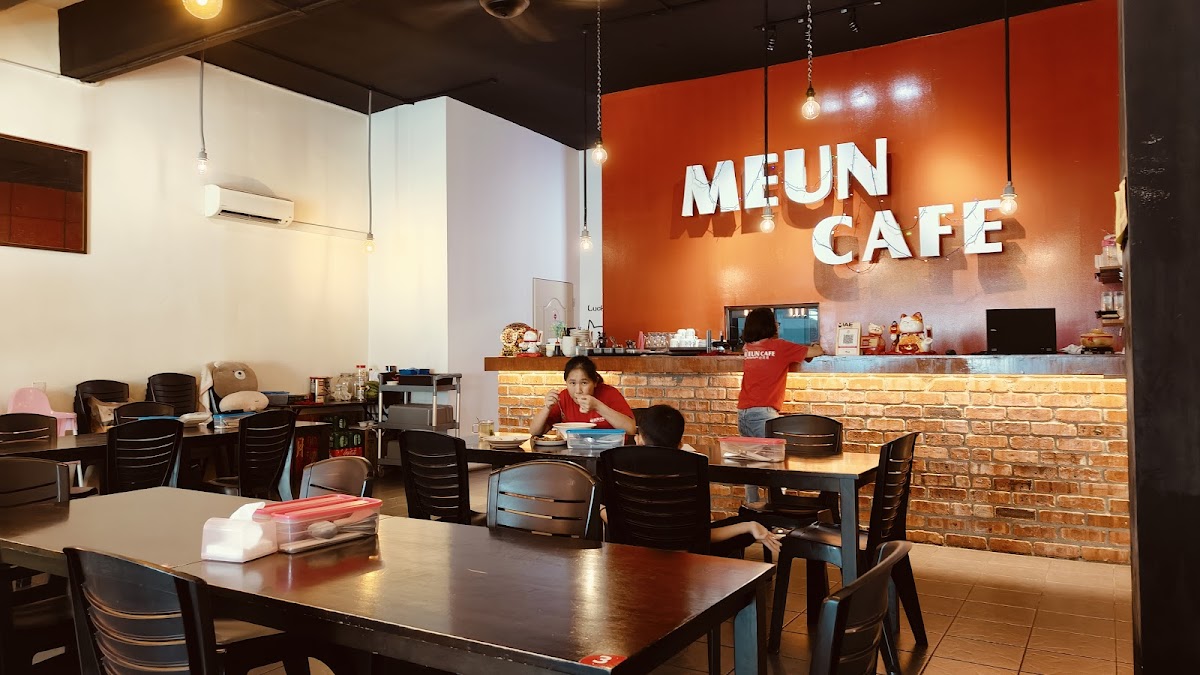 Meun Cafe