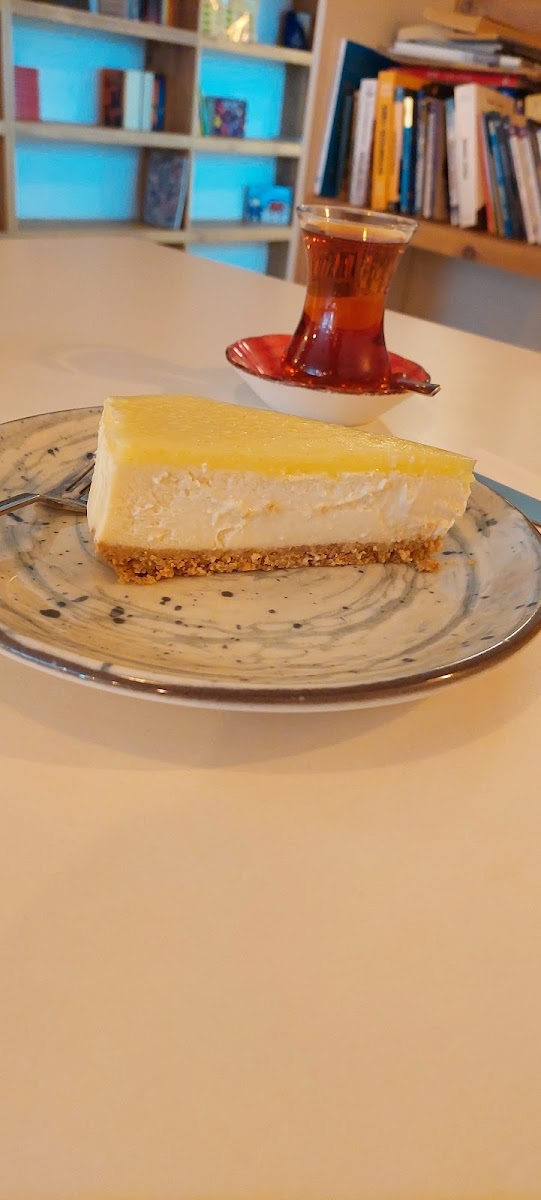 Kiraz Kitap Cafe - 8