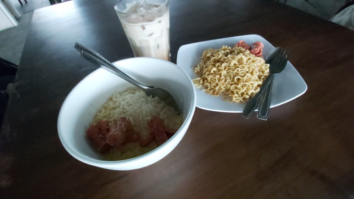 Urban Cafe & Co-working Space - 2