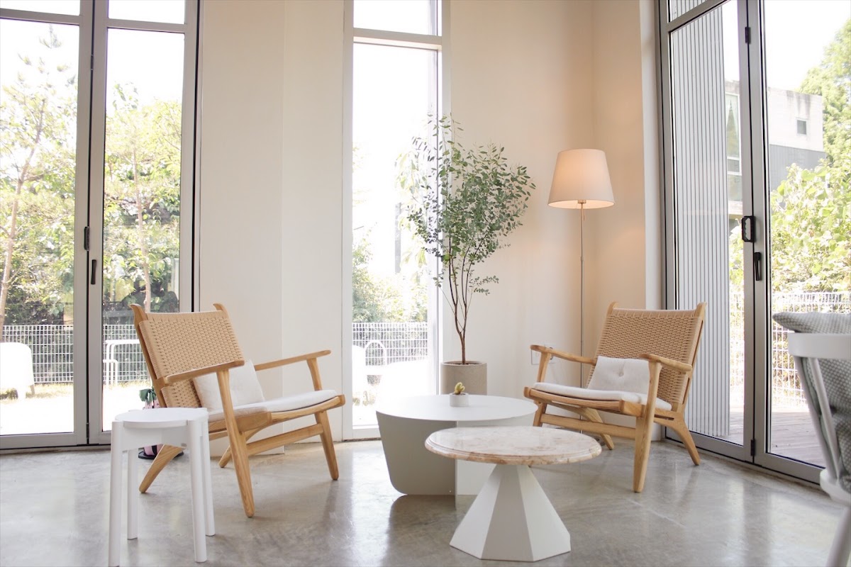 Marlon Shop & Cafe hek. (말론샵 & 카페 헥)