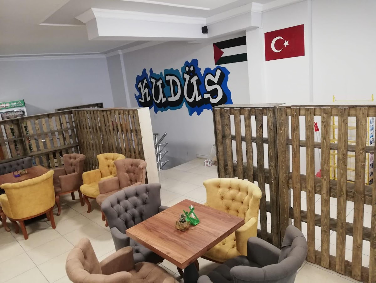 Enderun Kitap ve Kahve Aksaray