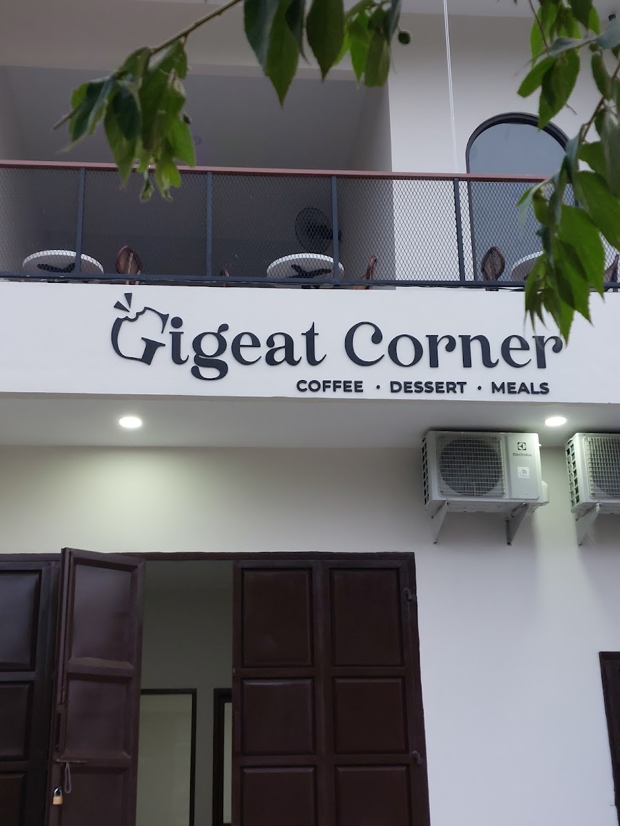 Gigeat Corner Cafe
