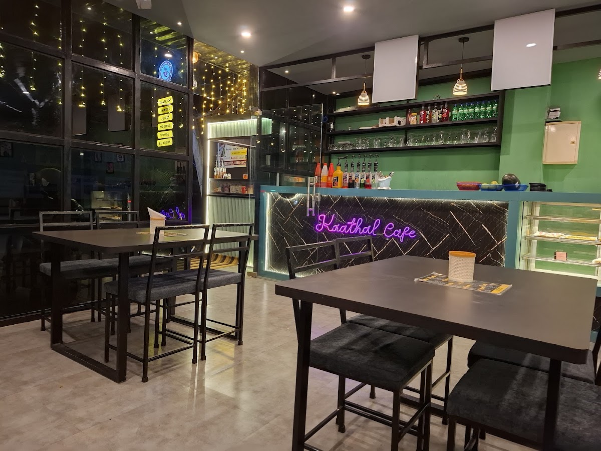 Kaathal Cafe