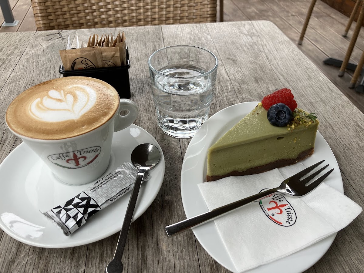Caffe Trieste Nove Zamky - 4