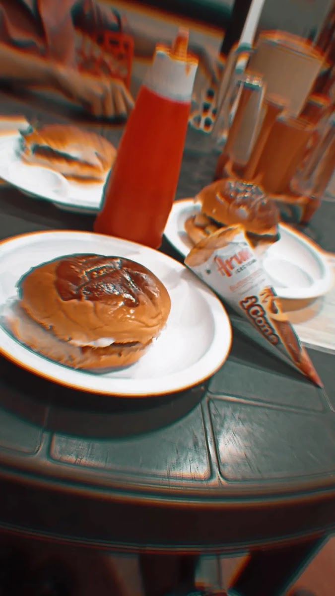 Zoop Cafe and Lassi Town - 5