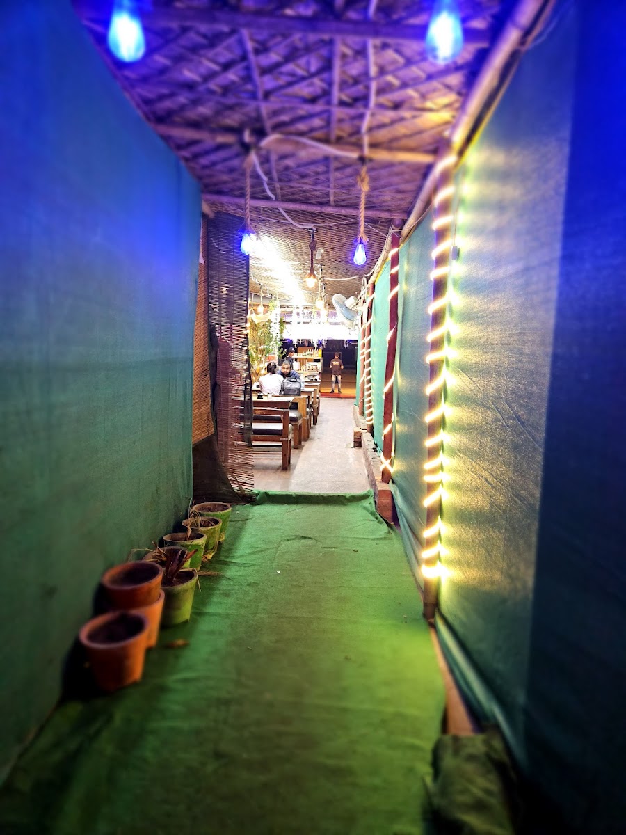 Cafe wale gupta ji since 2022 - 4