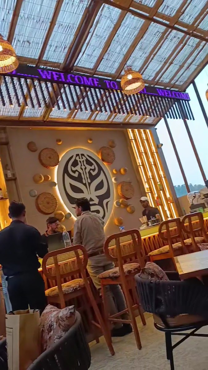 Boho Cafe & Lounge - 2