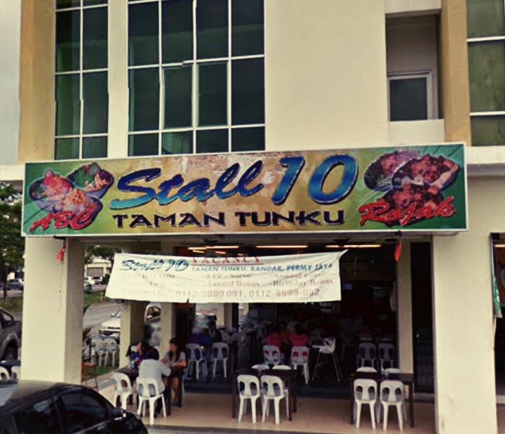 Stall 10 Taman Tunku