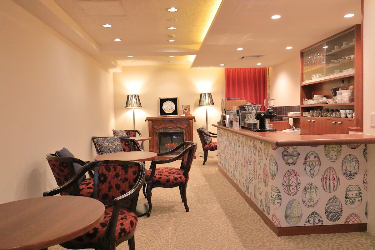 Sèvres Café Coffee shop in Omotesando Tokyo