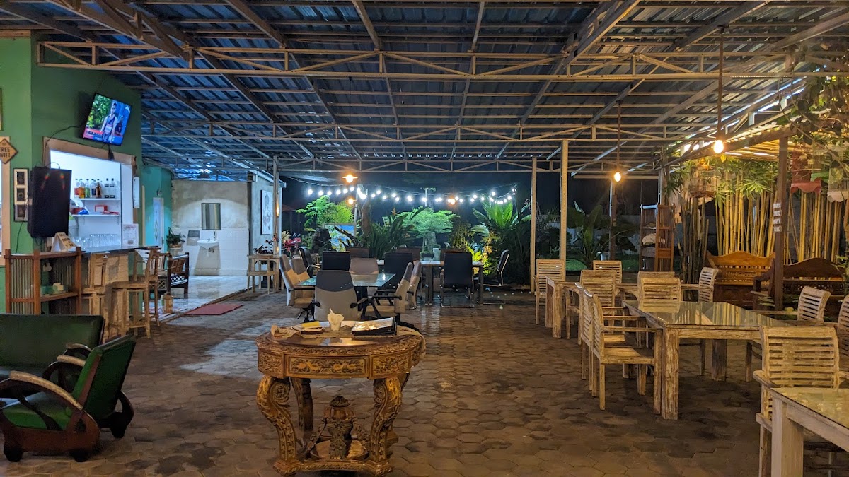 Secret garden cafe and resto