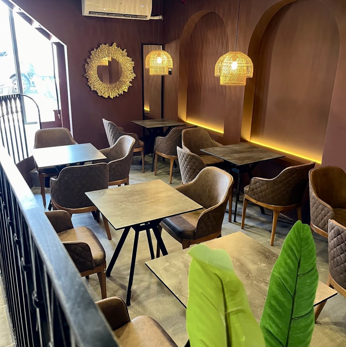 Chef’s Bites Bistro & Craft Bakery