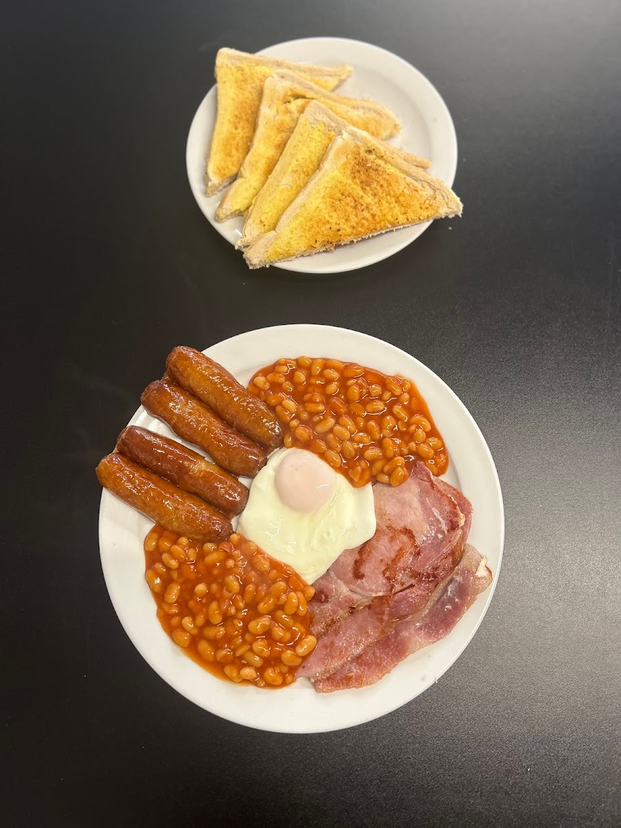 Holly’s Kitchen (formerly known as Tina’s Cafe)