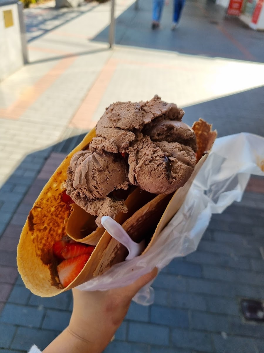 Sweet Rainbow Cafe - 6