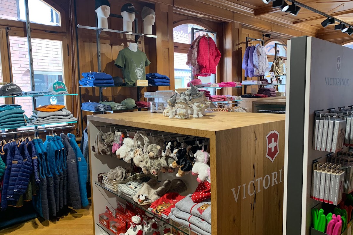 Skyline Shop & Bar Mürren