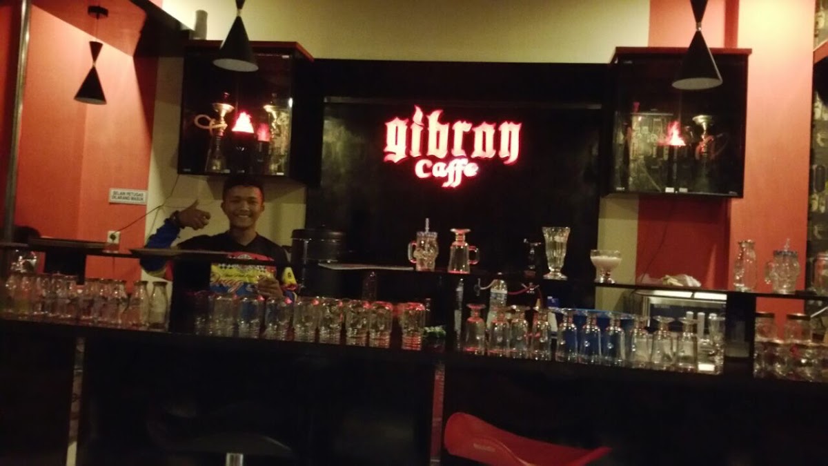 GIBRAN cafe