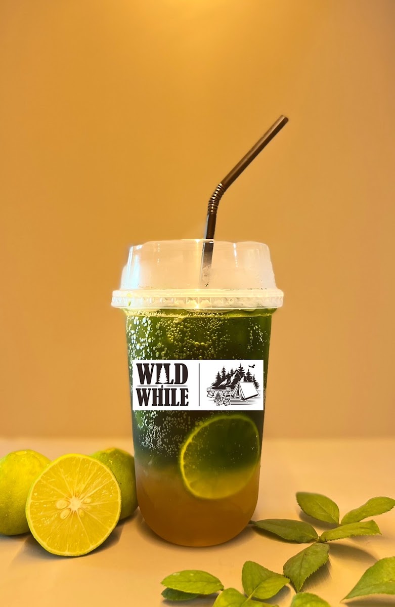 Wild a While Cafe & Coffee - 9