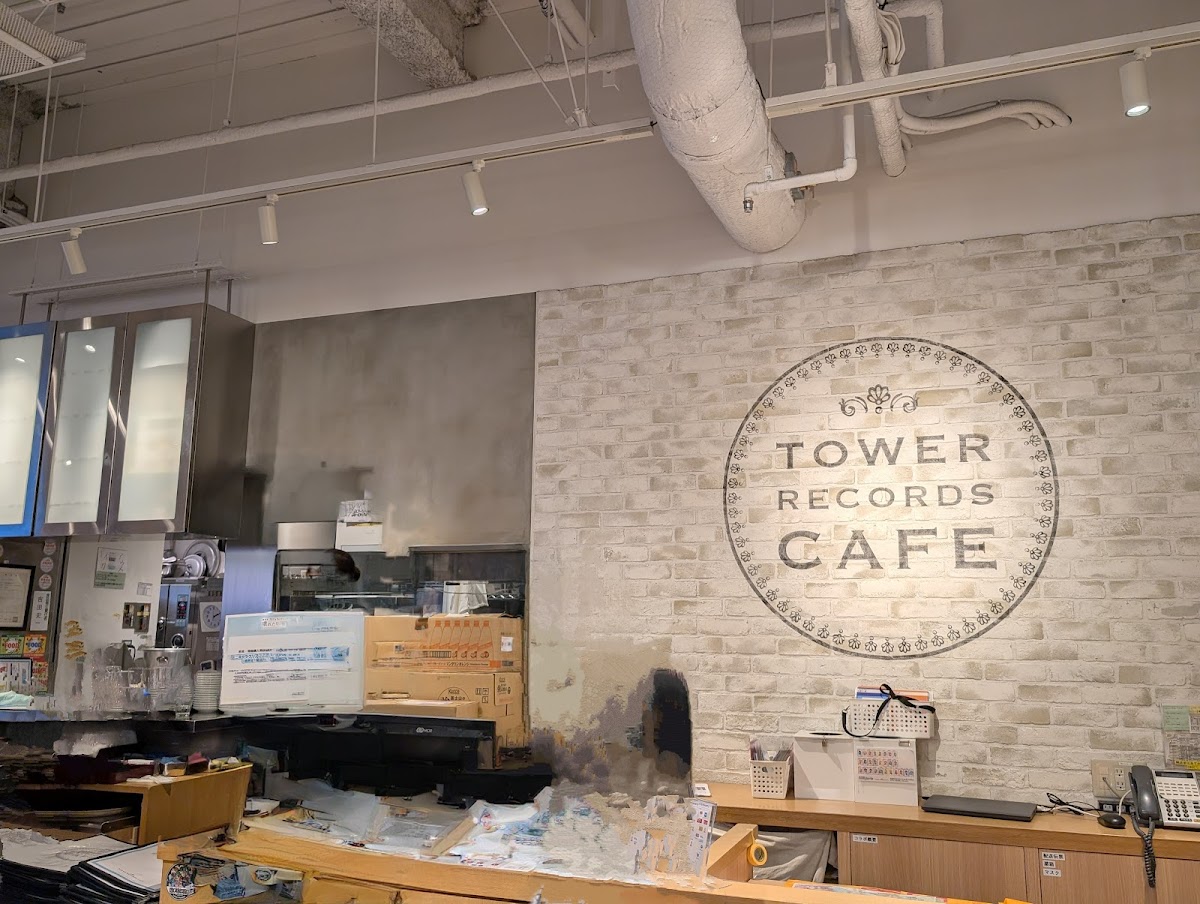 TOWER RECORDS CAFE 梅田NU茶屋町店