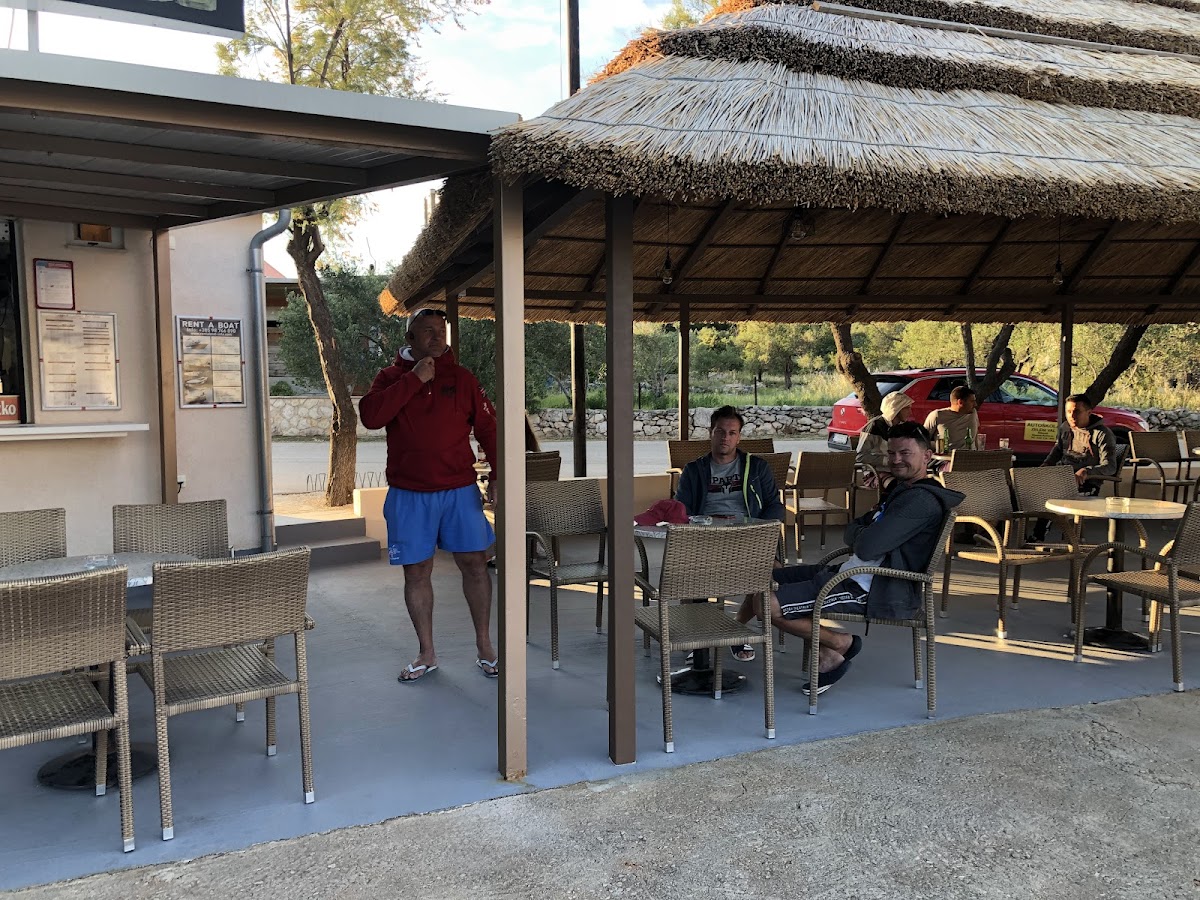 Caffe & Cocktail bar Locco