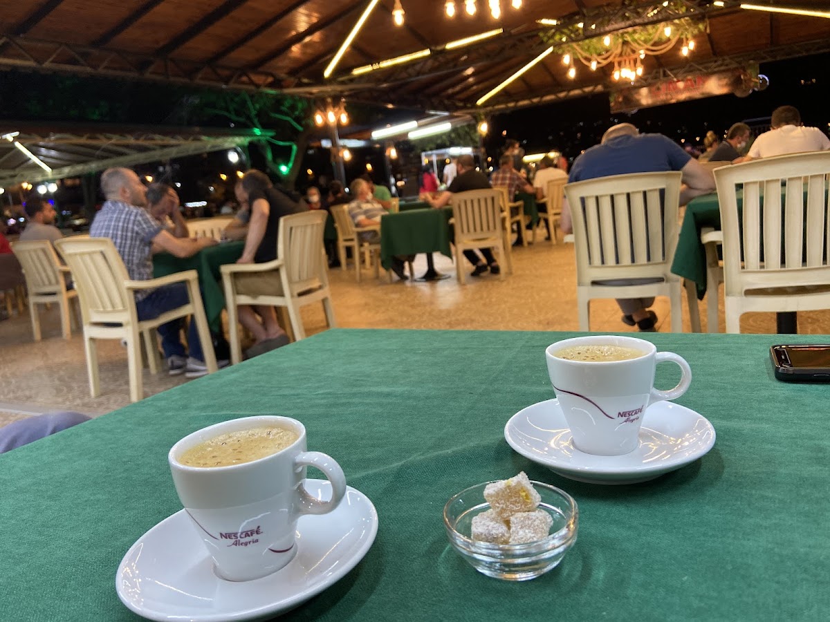 Liman Cafe & Çay Bahçesi