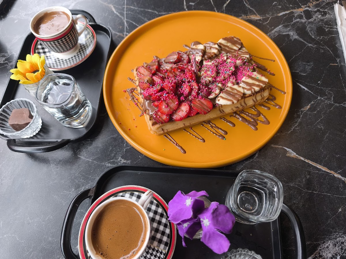 YEŞİL BAHÇE CAFE LOUNGE - 4