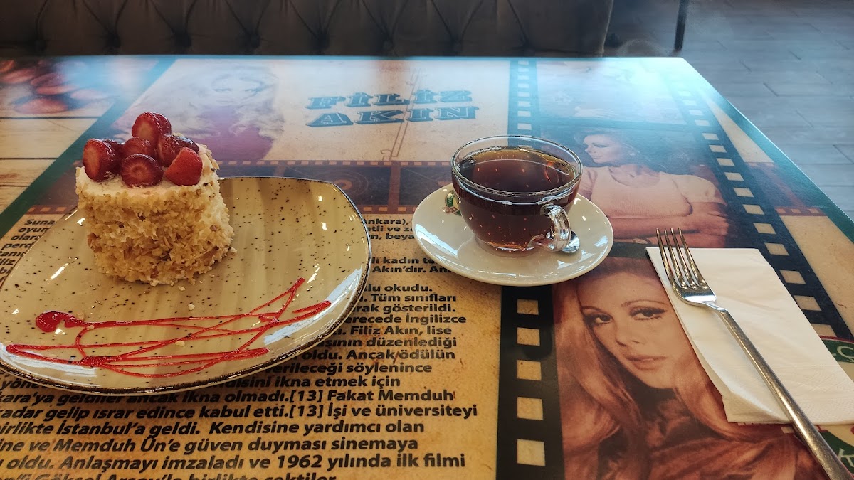 YEŞİL BAHÇE CAFE LOUNGE - 8