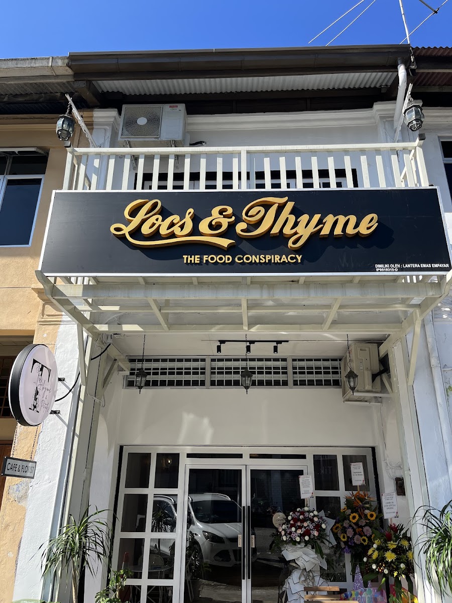 LOCS & THYME FLORIST CAFE