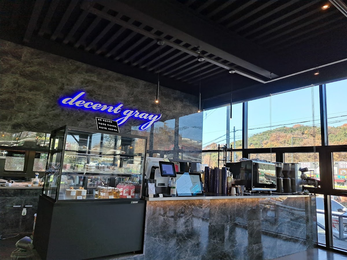 디그레이(D.GRAY)