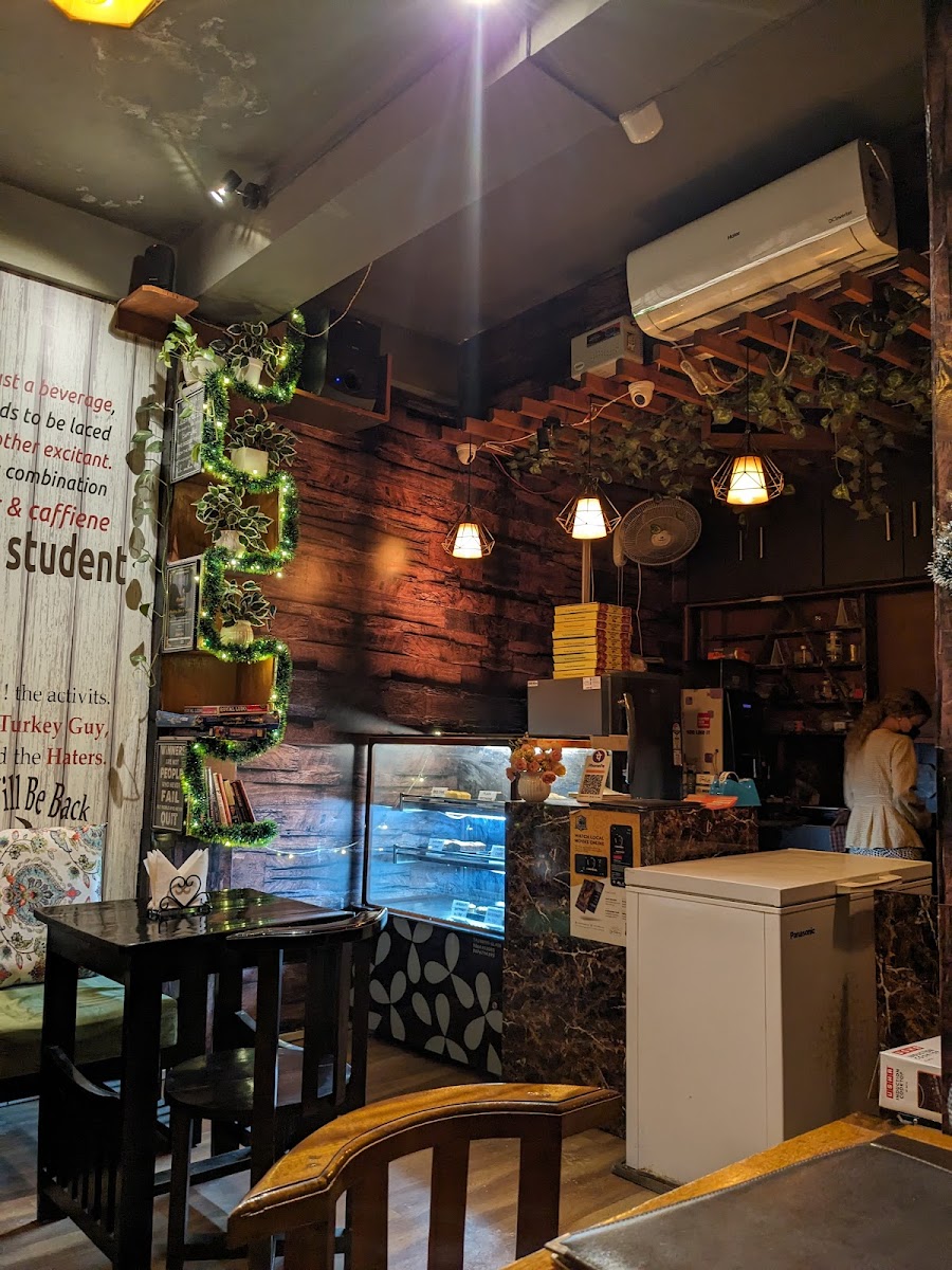 Rainbow cafe and bakery