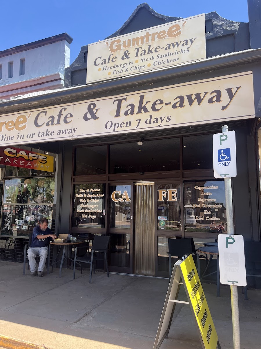 Gumtree Cafe - 3