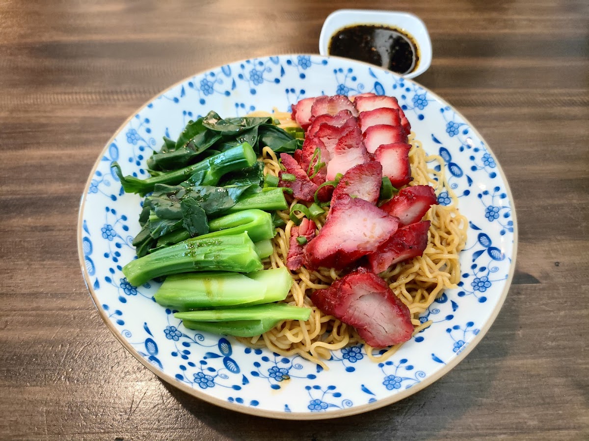 Eggy Eggy Cafe n' Kitchen - 7