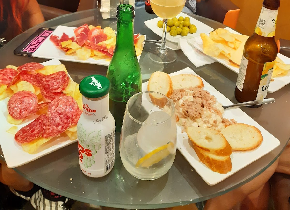 Cafetería La Bahia - 6