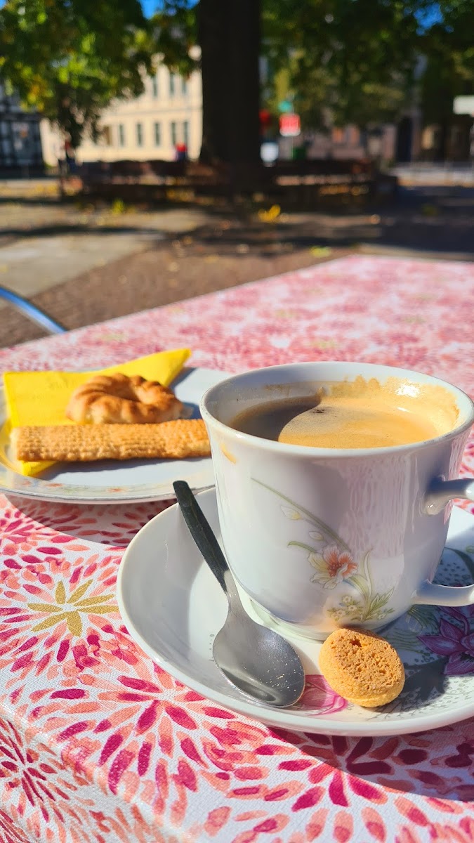 Café am Markt - Mit Sonne im Herzen - 5