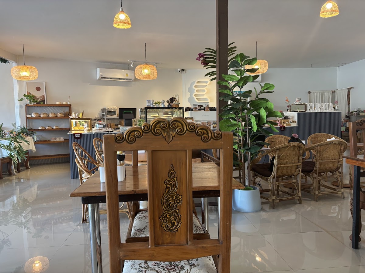 Elisha café and bistro - 3