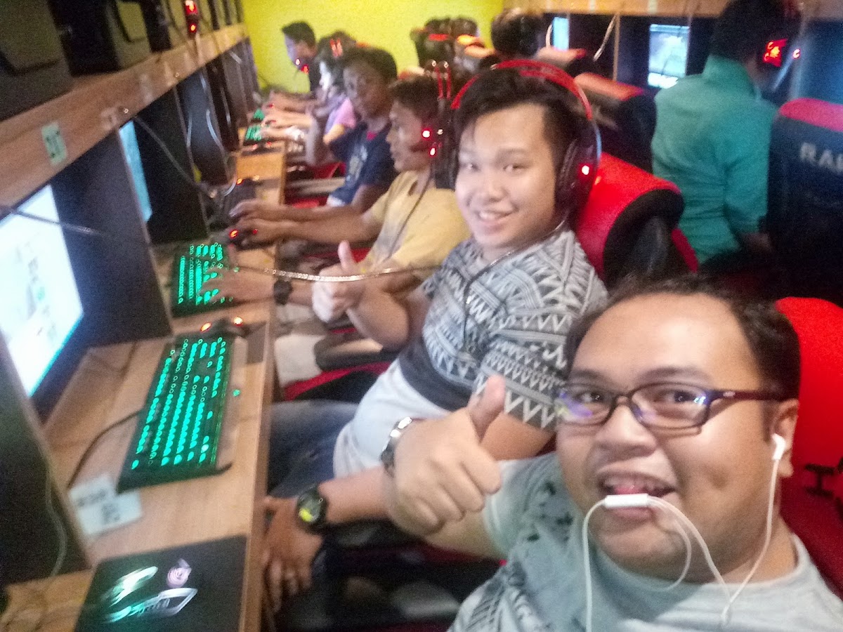 Game City Internet Cafe - 3