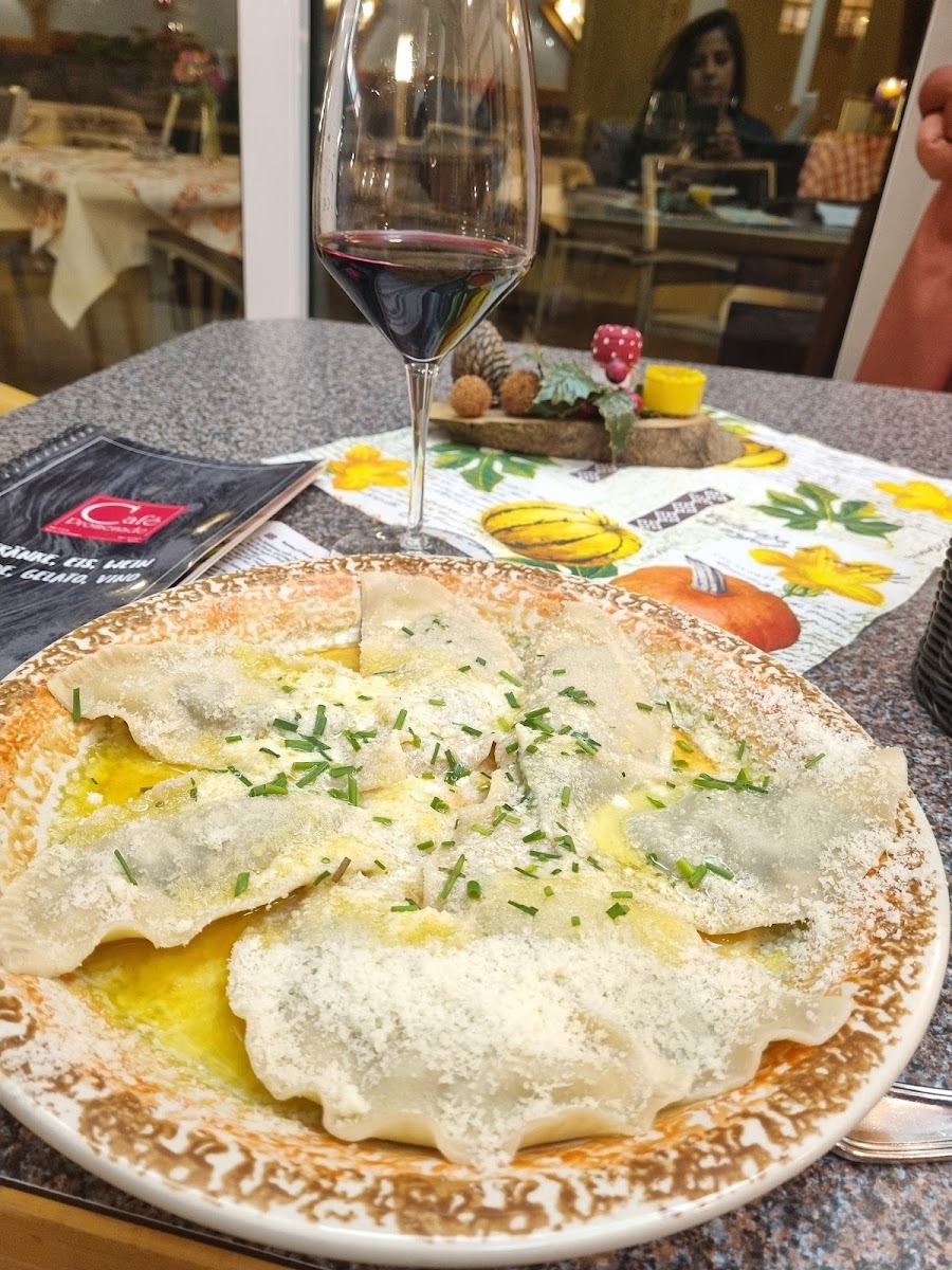 Cafe Restaurant Promenade - 2