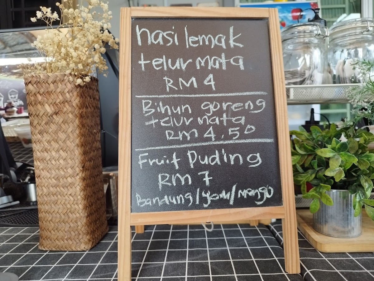 Aku Dia Dan Kopi - 2