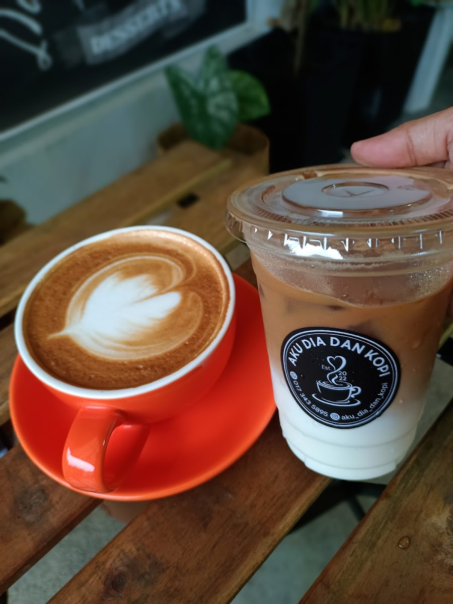 Aku Dia Dan Kopi - 9