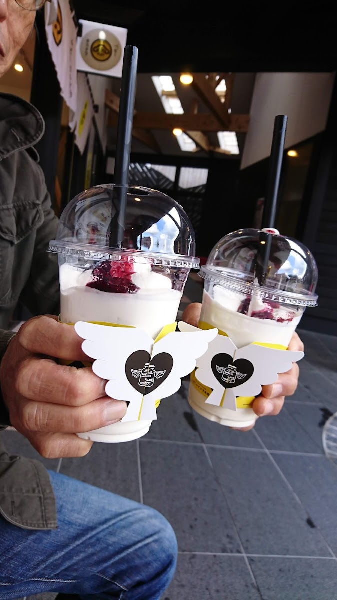 Mitsubachikobo Hananomichi Izumotaishaten - 8