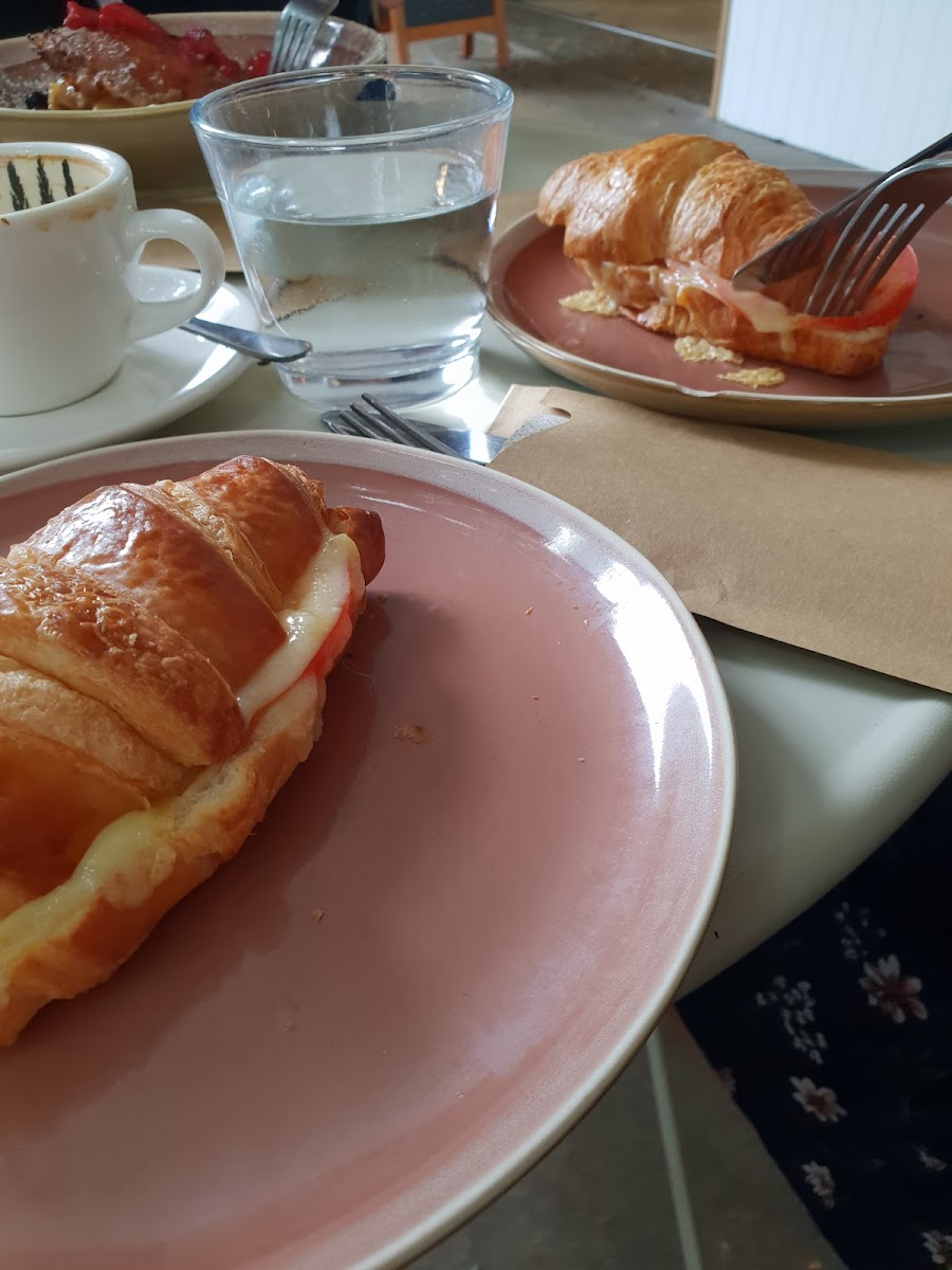 French Basket cafe Sawtell - 8