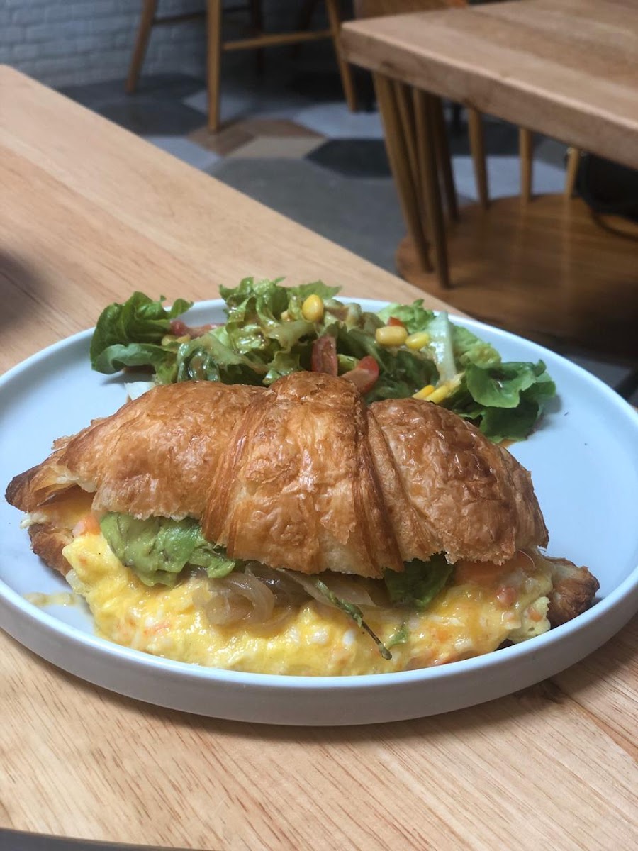 The Neighbourhood Eatery - 10