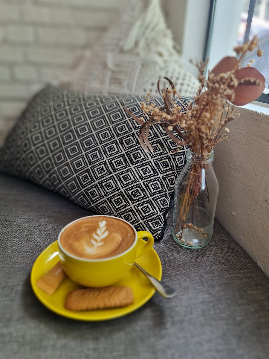 The Neighbourhood Eatery - 6